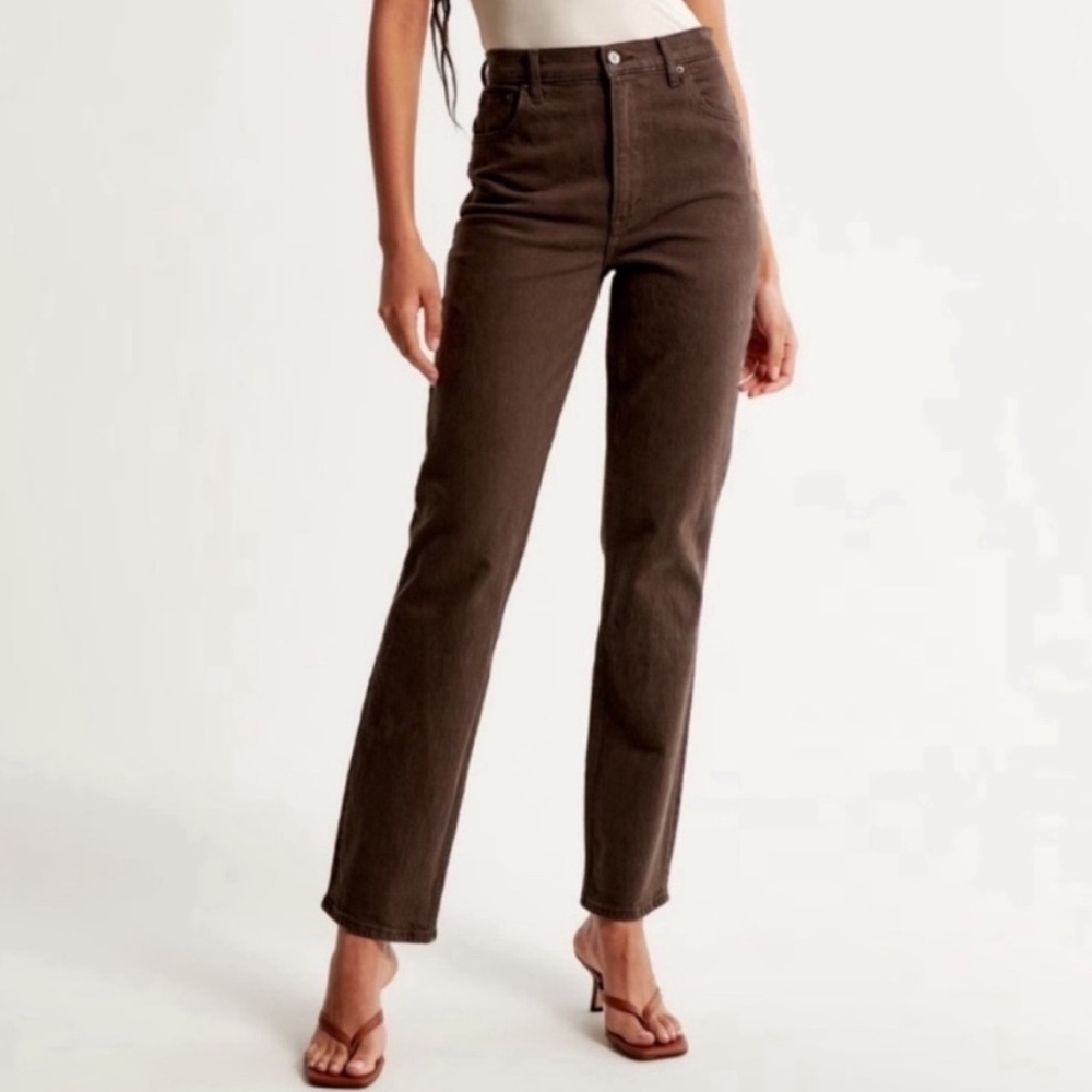 Abercrombie & Fitch Women’s Straight Leg Jeans - Dark Brown